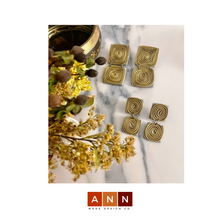 Load image into Gallery viewer, Square Biz